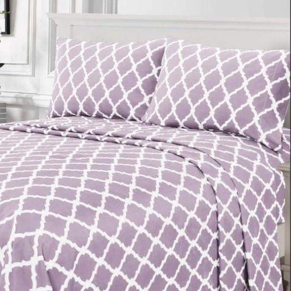 Kate & Co. Other - ✨FINAL STOCK✨King 4pc Lavender Arabesque Bedsheets